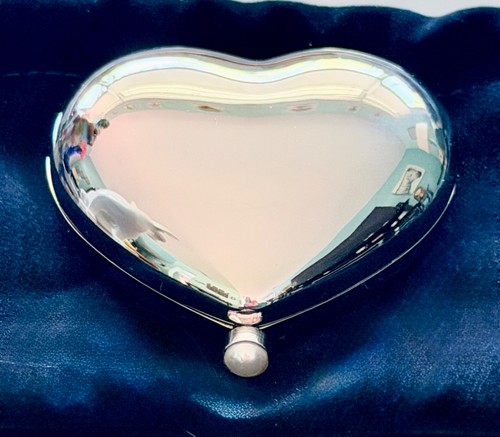 Estée lauder silver heart - lauder,