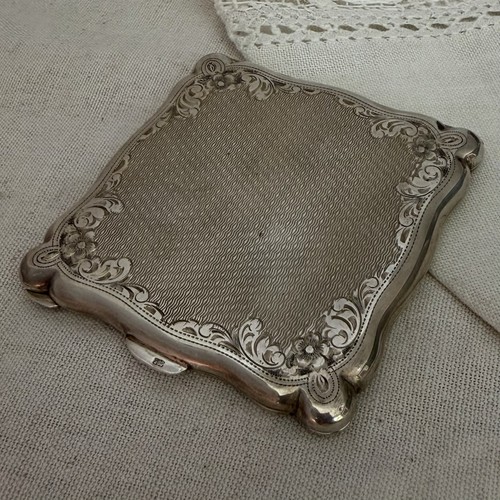 Antique 800 silver powder - 800,